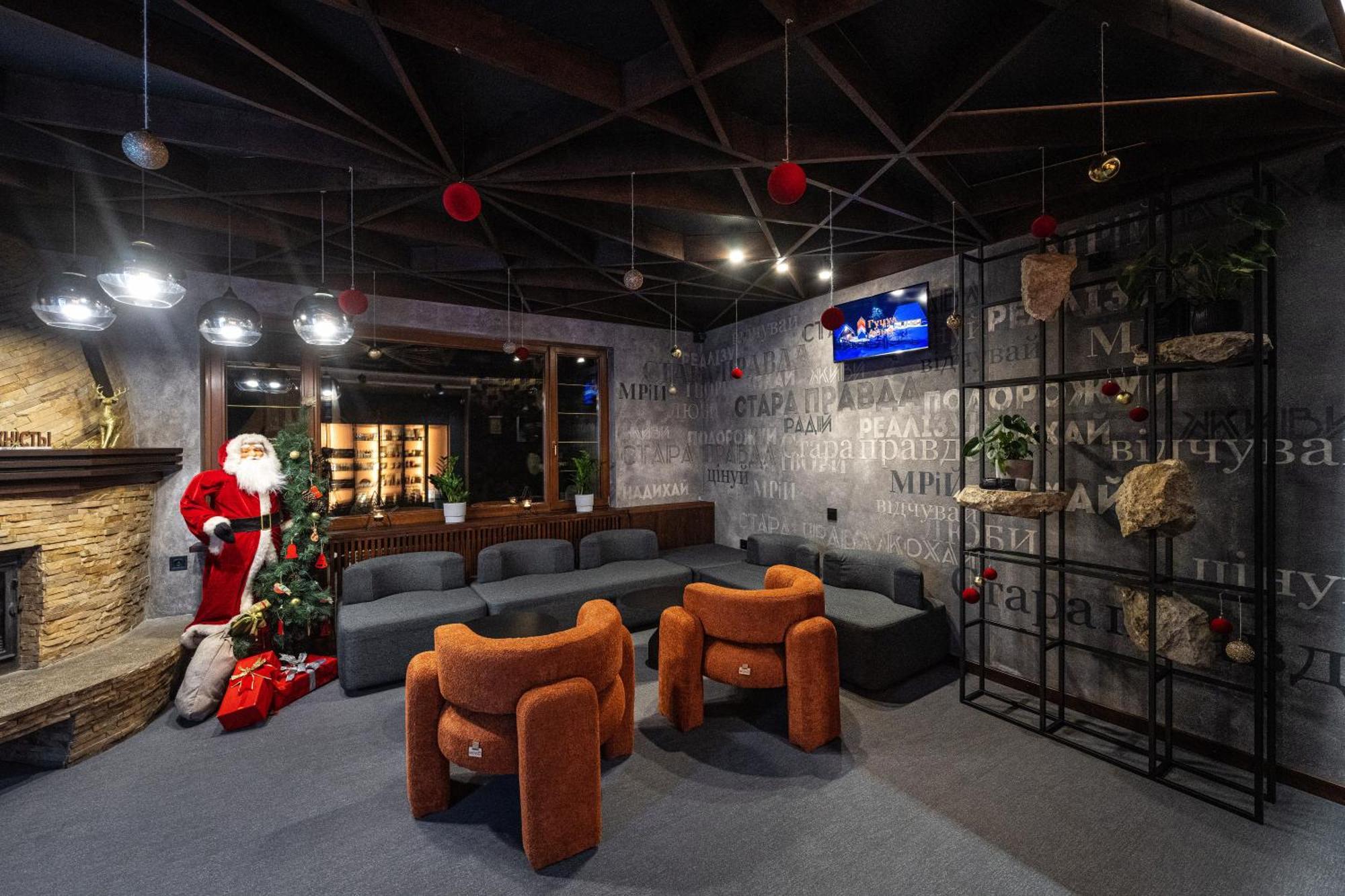Stara Pravda Hotel - Vykrutasy บูโคเวล ภายนอก รูปภาพ
