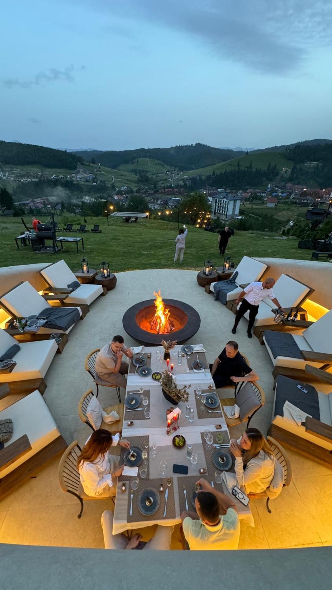 Stara Pravda Hotel - Vykrutasy บูโคเวล ภายนอก รูปภาพ