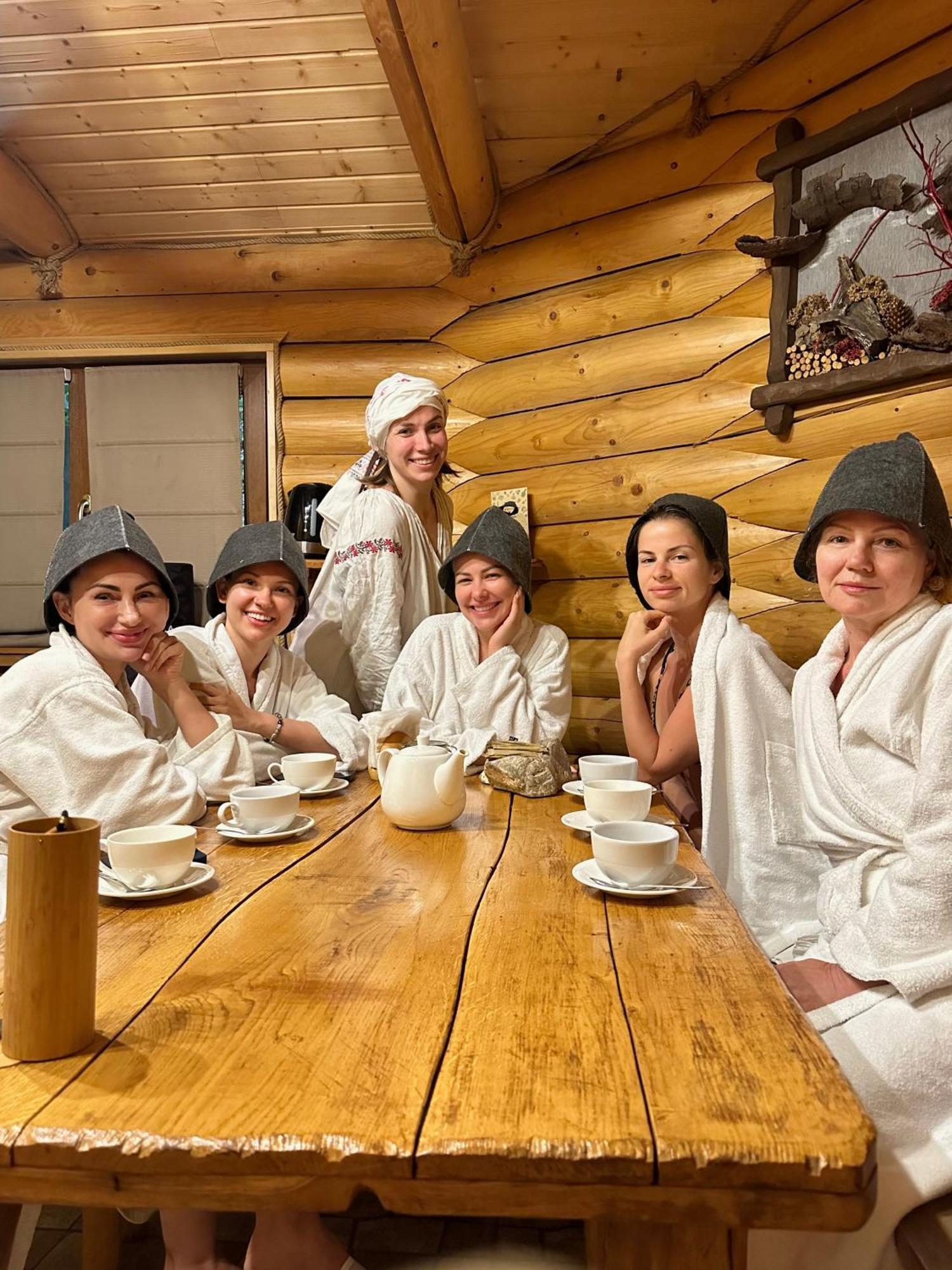 Stara Pravda Hotel - Vykrutasy บูโคเวล ภายนอก รูปภาพ